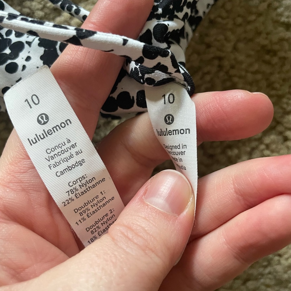 Lululemon Athletica Black and White Bra